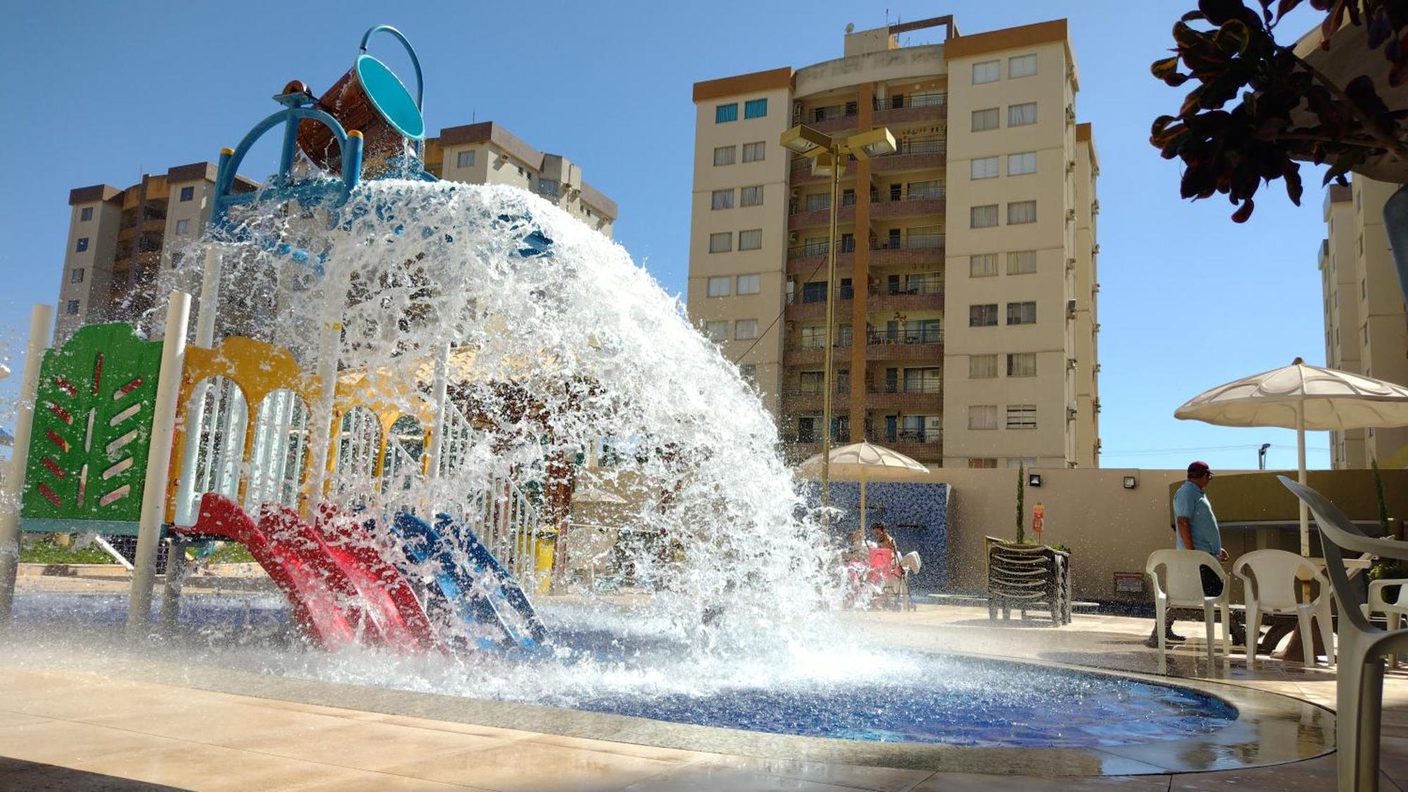Prive Das Thermas I Caldas Novas - Achei Ferias - Com Roupa De Cama Kültér fotó